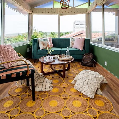 Elivaas 5 Bhk With Pvt Pool, Entertainment Room & Glass House - Bludoor Marmagao エクステリア 写真