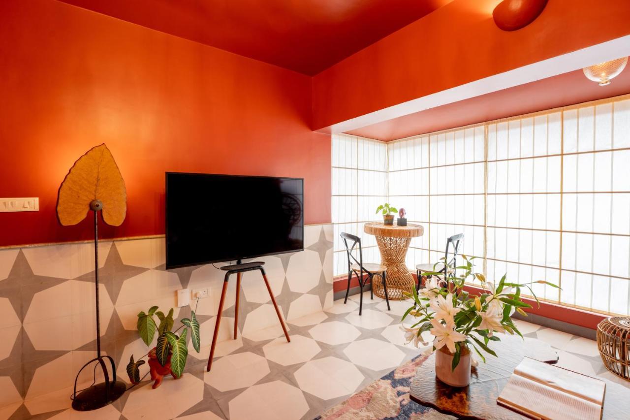 Elivaas 5 Bhk With Pvt Pool, Entertainment Room & Glass House - Bludoor Marmagao エクステリア 写真