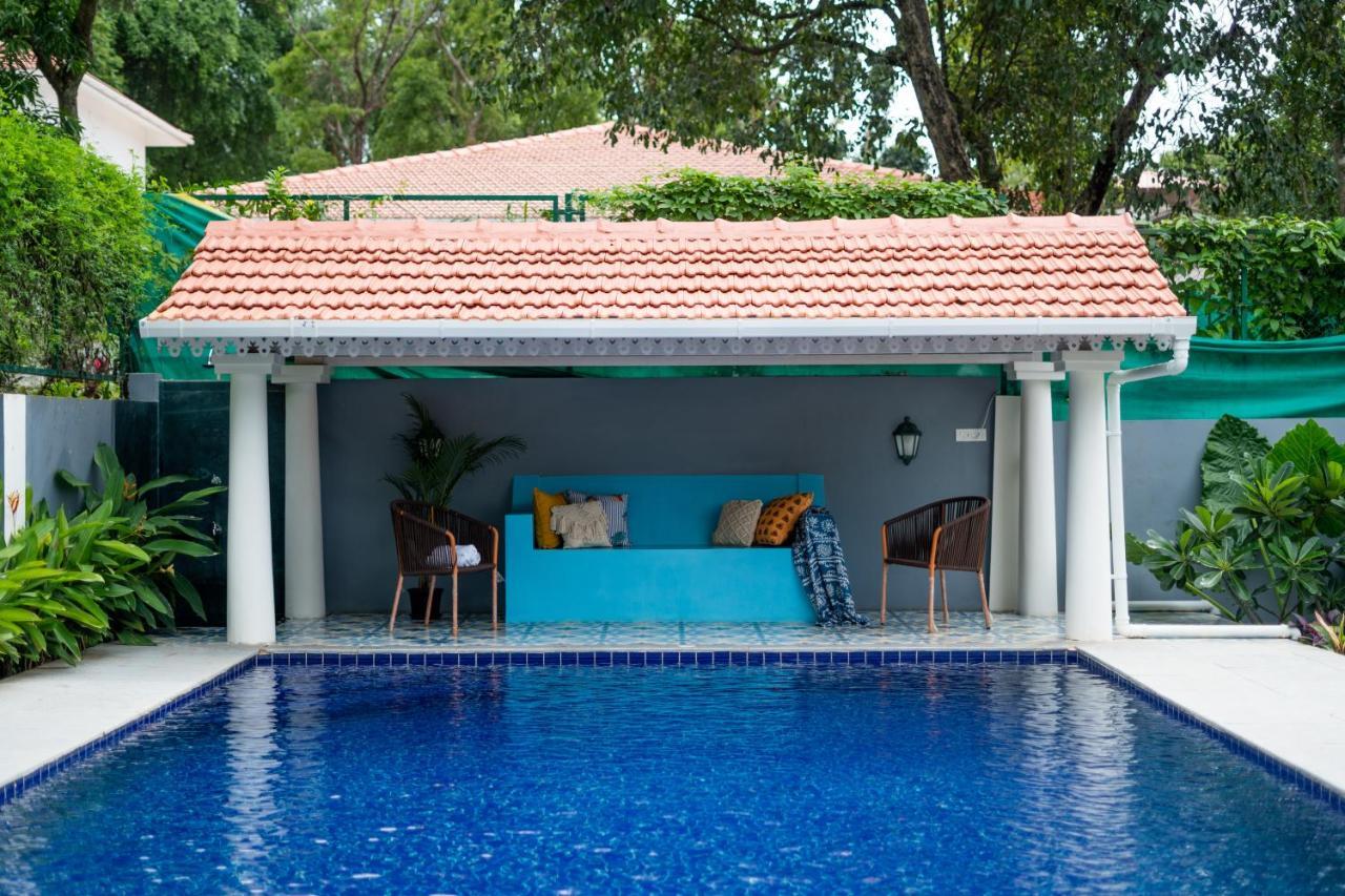 Elivaas 5 Bhk With Pvt Pool, Entertainment Room & Glass House - Bludoor Marmagao エクステリア 写真