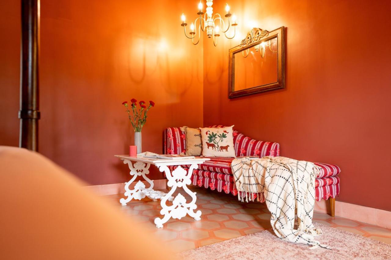 Elivaas 5 Bhk With Pvt Pool, Entertainment Room & Glass House - Bludoor Marmagao エクステリア 写真