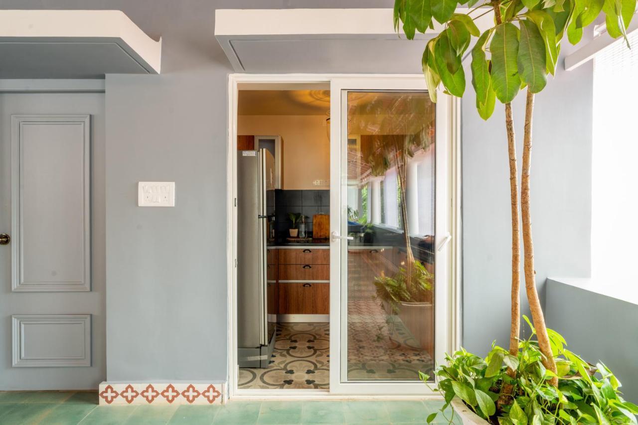 Elivaas 5 Bhk With Pvt Pool, Entertainment Room & Glass House - Bludoor Marmagao エクステリア 写真