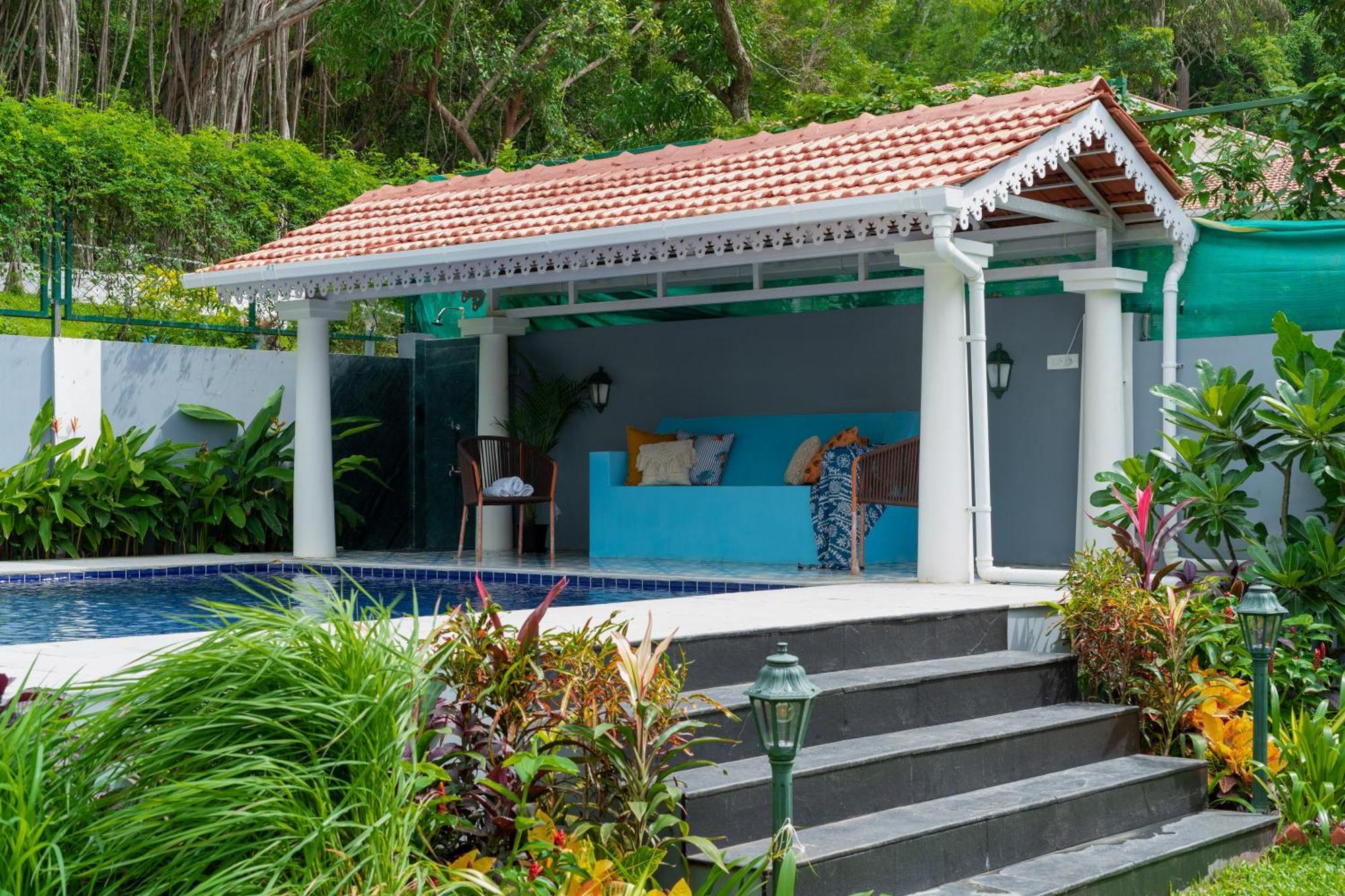 Elivaas 5 Bhk With Pvt Pool, Entertainment Room & Glass House - Bludoor Marmagao エクステリア 写真
